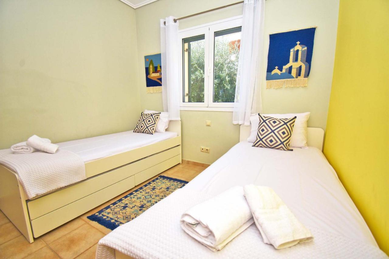 Pebbles And Sea At Barbati With Shared Pool Appartement Buitenkant foto