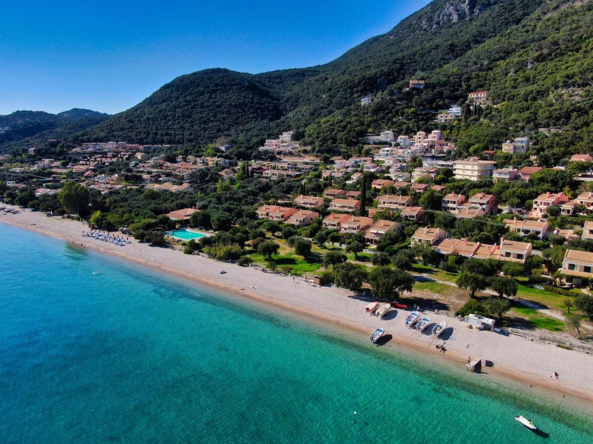 Pebbles And Sea At Barbati With Shared Pool Appartement Buitenkant foto