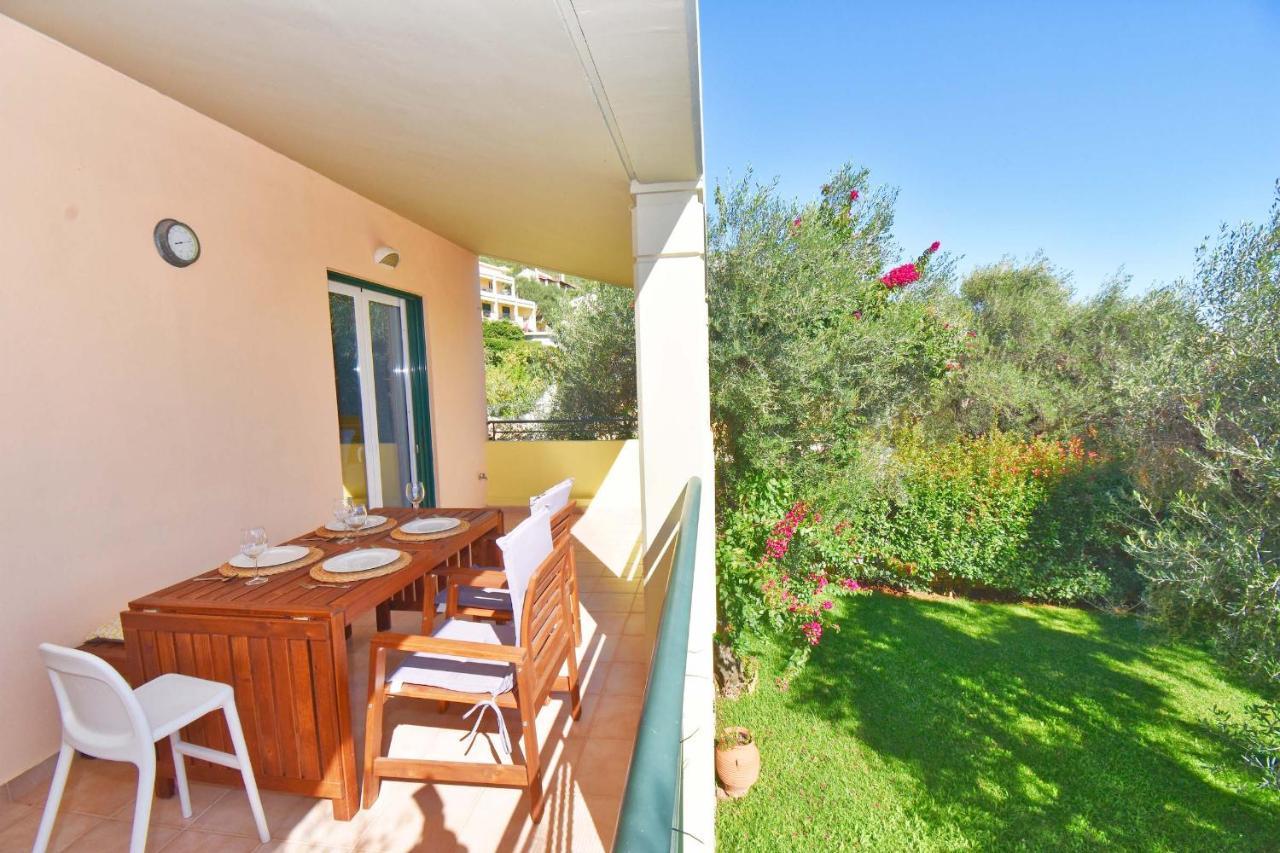 Pebbles And Sea At Barbati With Shared Pool Appartement Buitenkant foto